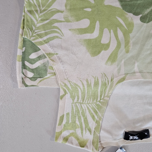 Kasper Palm Print Sleeveless Top - Size XL - NWT - Picture 7 of 10